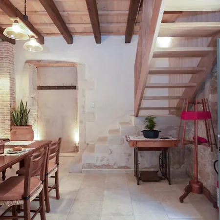 Domus Clodia, Sensing Rethymno's Old Town! * Resmo