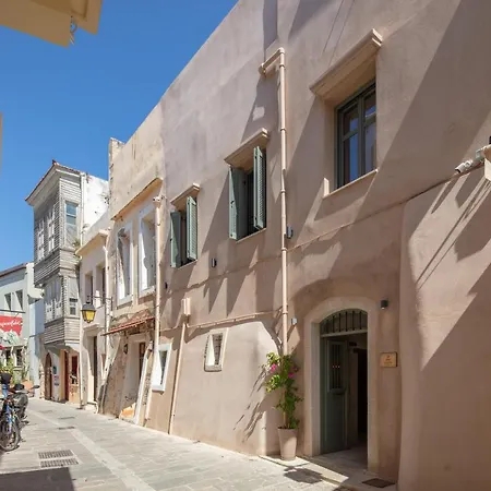 Nyaraló Domus Clodia, Sensing Rethymno's Old Town!